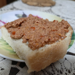  Паштет из грецких орехов с помидорами