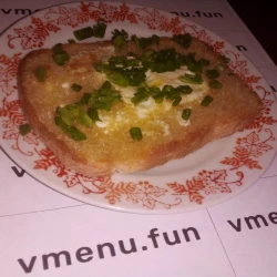Тост с яйцом внутри