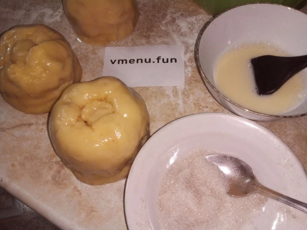 Украсить пирог
