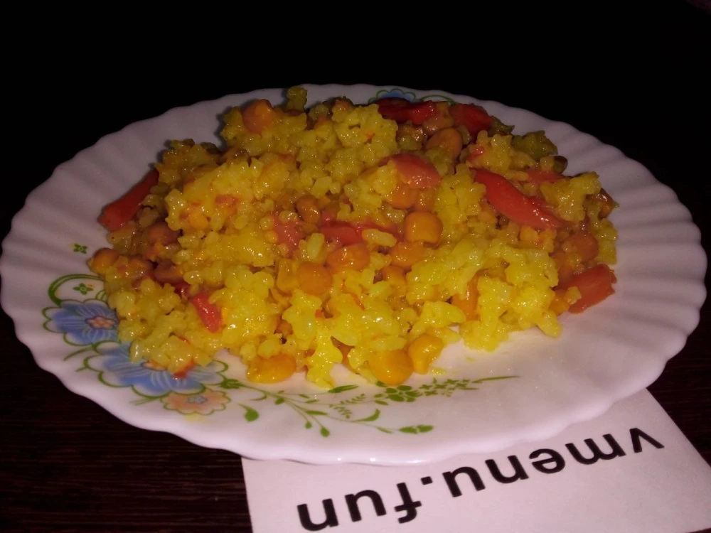 Рис тушёный с сахарной кукурузой (маисом)
