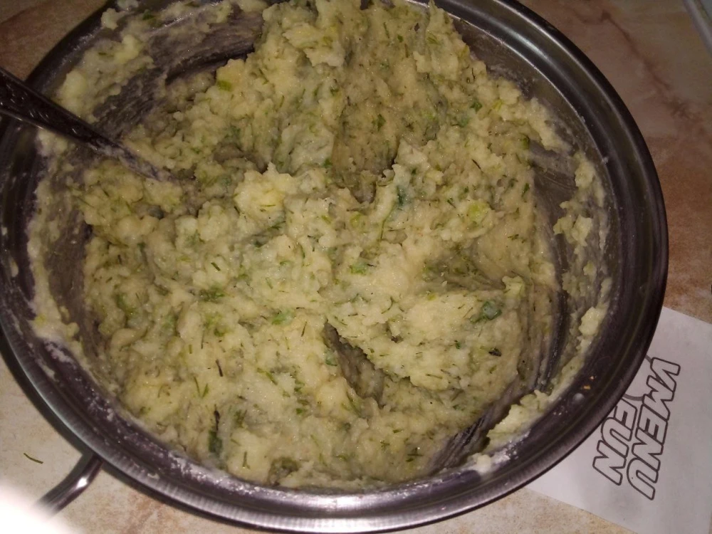 Приготовить картофельное пюре