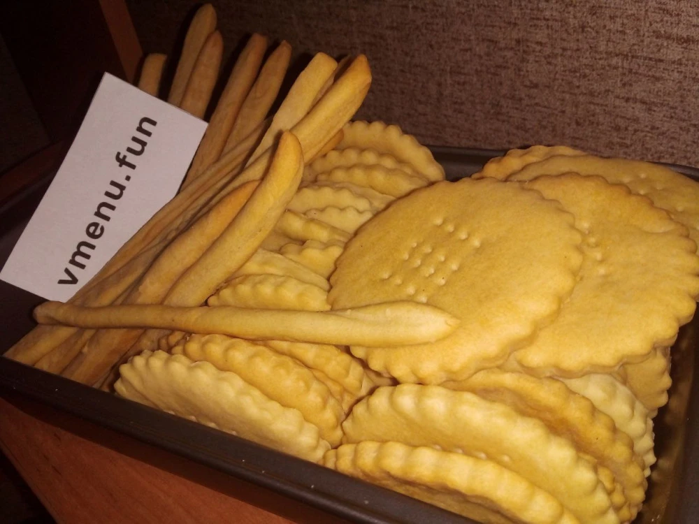 Галетные печенья и галетные палочки