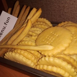 Галетные печенья и галетные палочки
