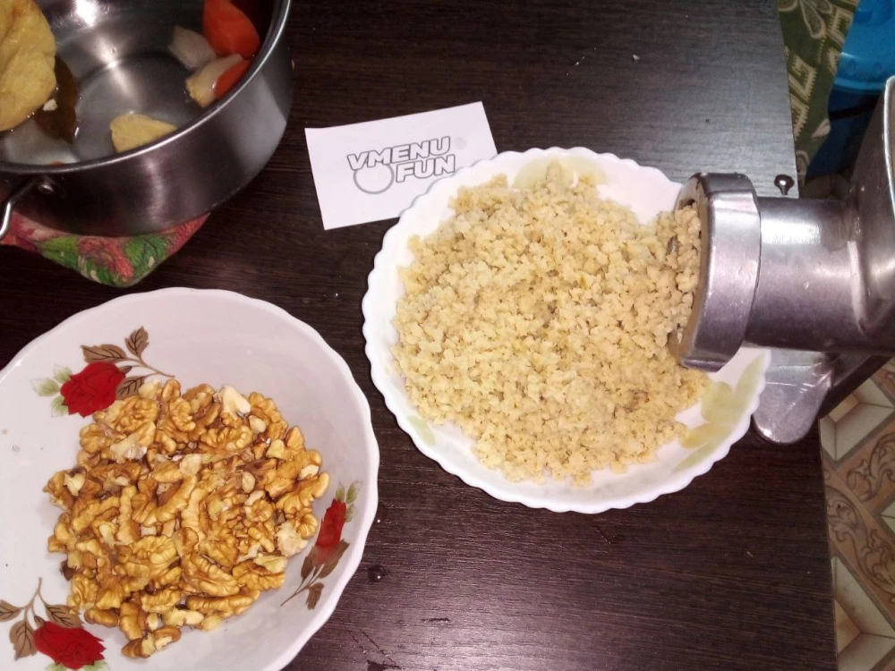 Пропустить через мясорубку
